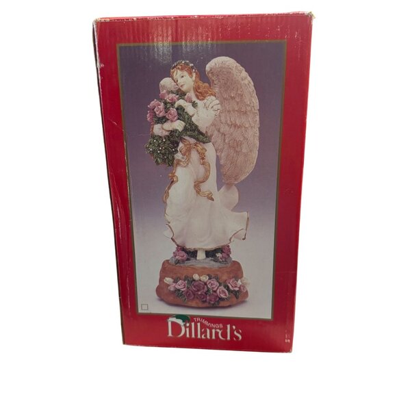 Vintage Dillards Angel Figurine With Flowers & Wings‎ - Picture 7 of 8